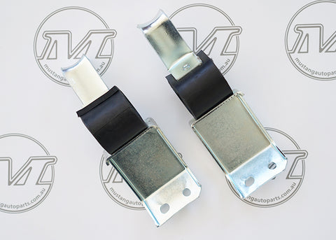 EXHAUST BRACKETS FRONT XY (Riveted as original) EXHAUST BRACKETS FRONT XY (Riveted as original)
