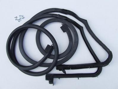 ROOF RAIL SEAL 1969-1970 FASTBACK ROOF RAIL SEAL 1969-1970 FASTBACK