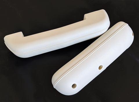 ARM REST PAD XT-XY REAR WHITE ARM REST PAD XT-XY REAR WHITE