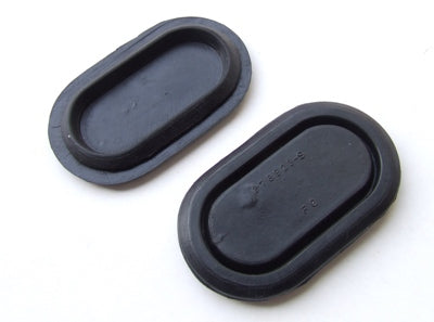 REAR SHOCKIE COVER PLUG OVAL 86 x 48 mm (hole size) REAR SHOCKIE COVER PLUG OVAL 86 x 48 mm (hole size)