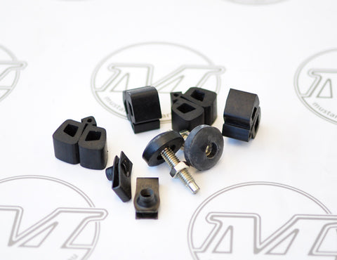 BONNET BUMP STOP KIT XR-XY BONNET BUMP STOP KIT XR-XY