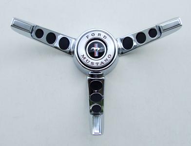 HORN RING SUIT STANDARD WHEEL 1965 1966 (centre) HORN RING SUIT STANDARD WHEEL 1965 1966 (centre)