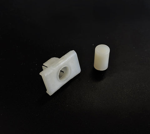 WAGON TAILGATE MOULD CLIP XR-XY WAGON TAILGATE MOULD CLIP XR-XY