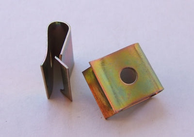 REAR BUMPER DUST SEAL CLIP XR-XY REAR BUMPER DUST SEAL CLIP XR-XY