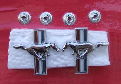 DOOR TRIM HORSE 1969 DOOR TRIM HORSE 1969