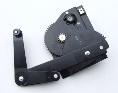 REAR QUARTER WINDER ASSEMBLY 1968 RH REAR QUARTER WINDER ASSEMBLY 1968 RH