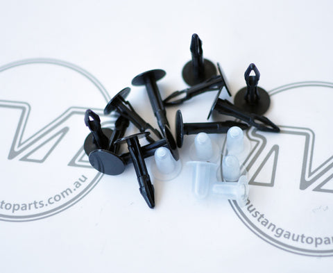 FIREWALL INSULATION FASTENER KIT XW-XY FIREWALL INSULATION FASTENER KIT XW-XY