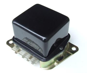 REGULATOR 1965-1966 REGULATOR 1965-1966