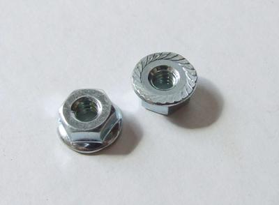 BONNET MOULD NUT XR-XB FALCON ALSO USED ON FALCON AND MUSTANG DASH PADS